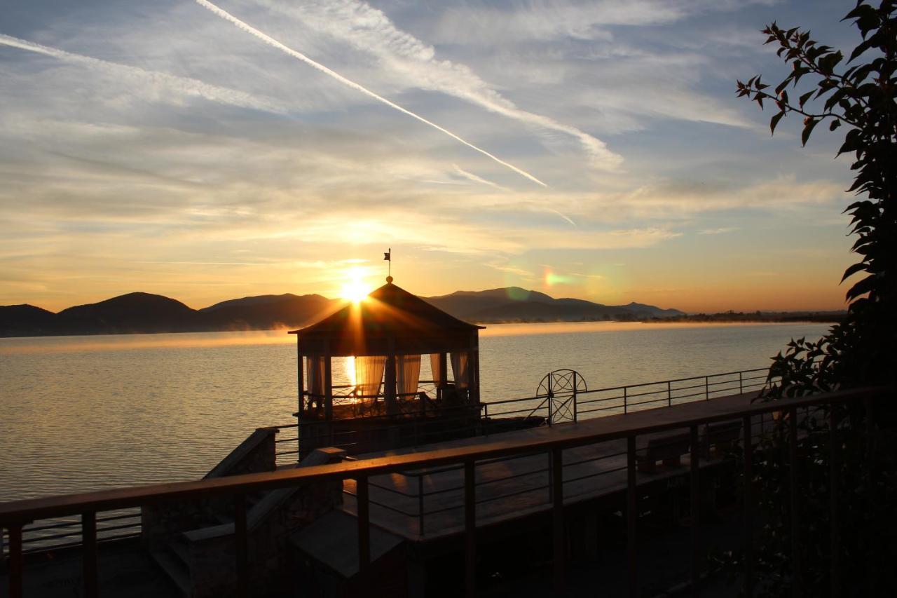 Vista Lago Torre del Lago Puccini Bagian luar foto